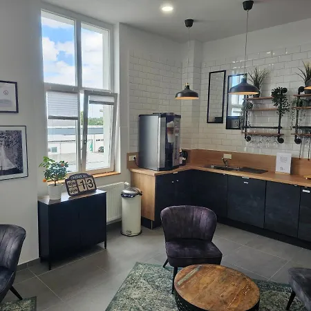 Boarding House Apartment *